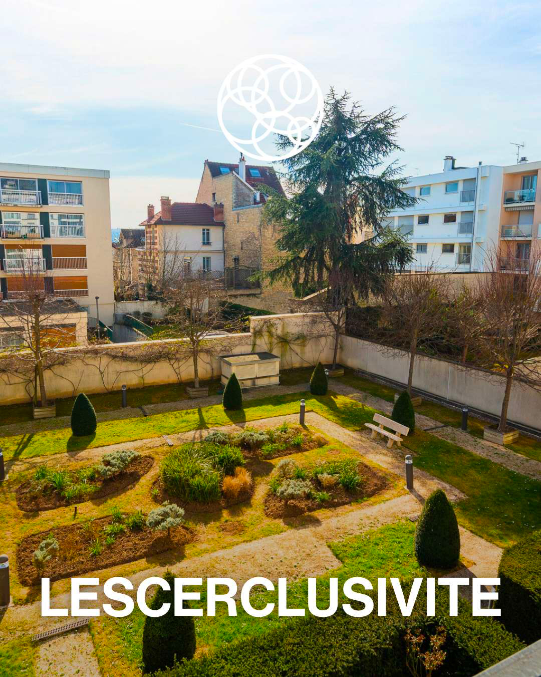 Agence Immobilière Le Vésinet - Studio, ascenseur et jardin à la française : quand le centre fait toute la différence